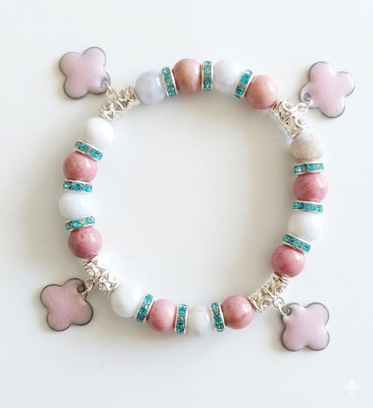 "Chalcedon-Rhodinit-Eleganz" – Exklusives Armband mit Emaille