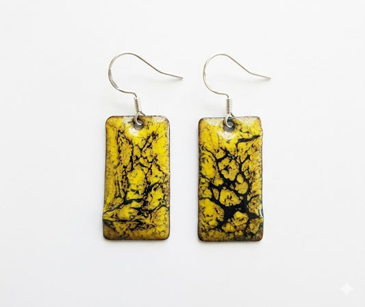 "Room of Wishes" – Handmade Enamel Earrings with an Industrial Look