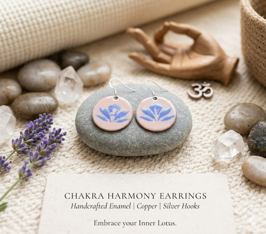 Handgefertigte Emaille-Ohrringe "Blauer Lotus" – 925er Silber & Kupfer, Ø 3cm