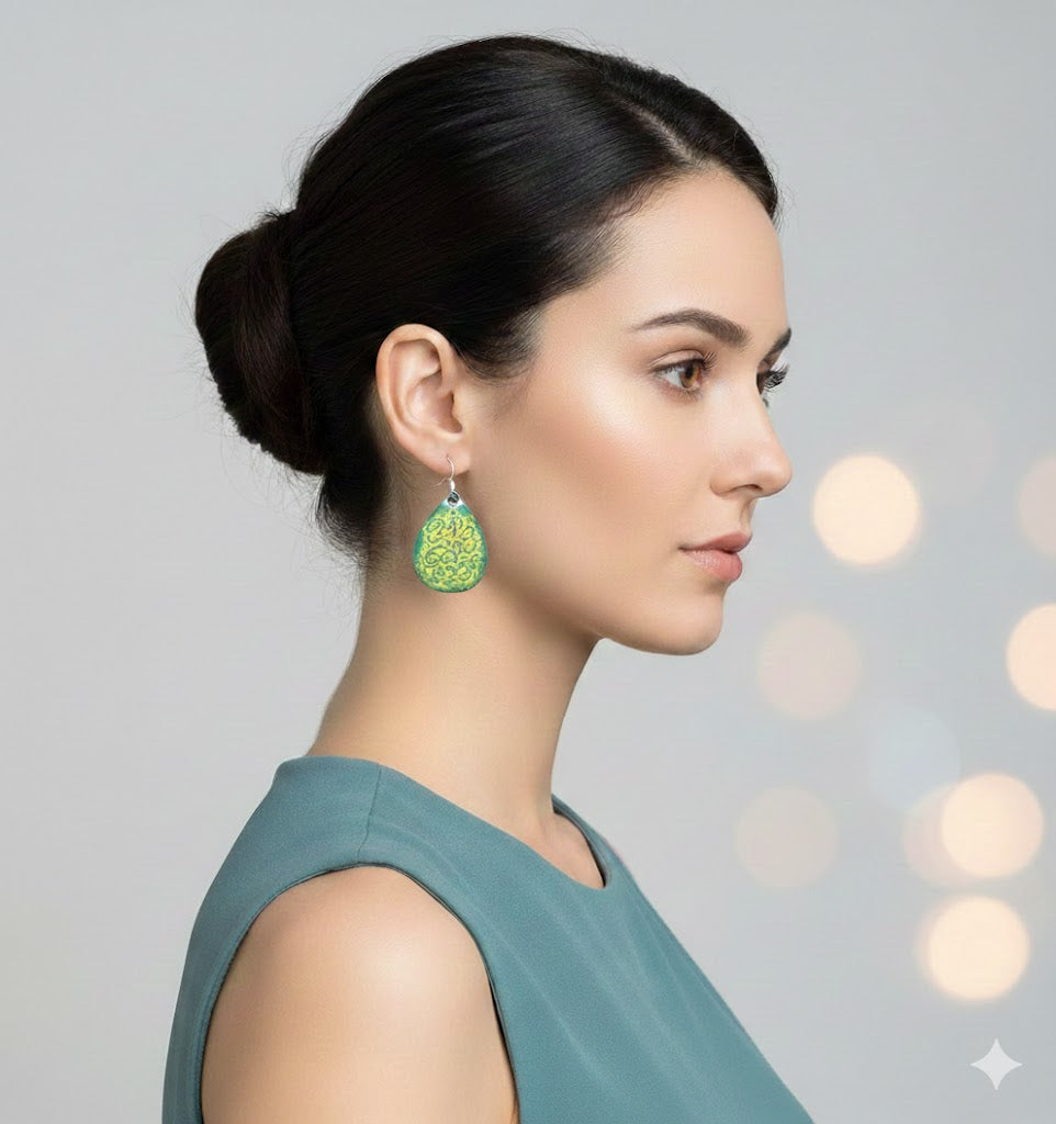 Emaille-Ohrringe "Smaragd-Labyrinth"