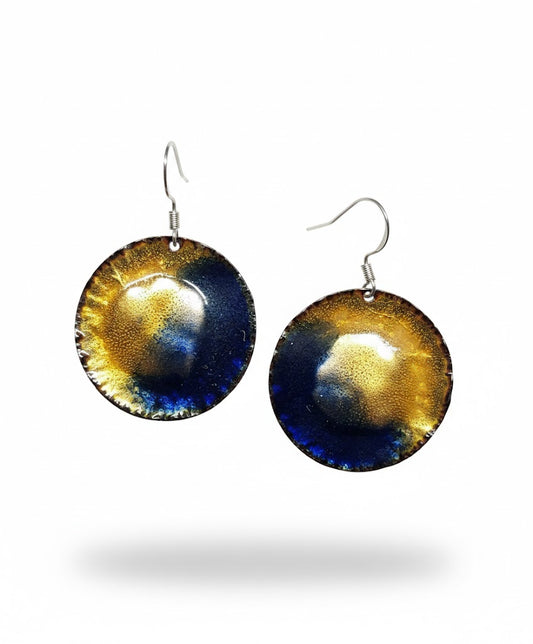 "Auge des Ra" – Handgefertigte Emaille-Ohrringe mit dem Zauber Ägyptens