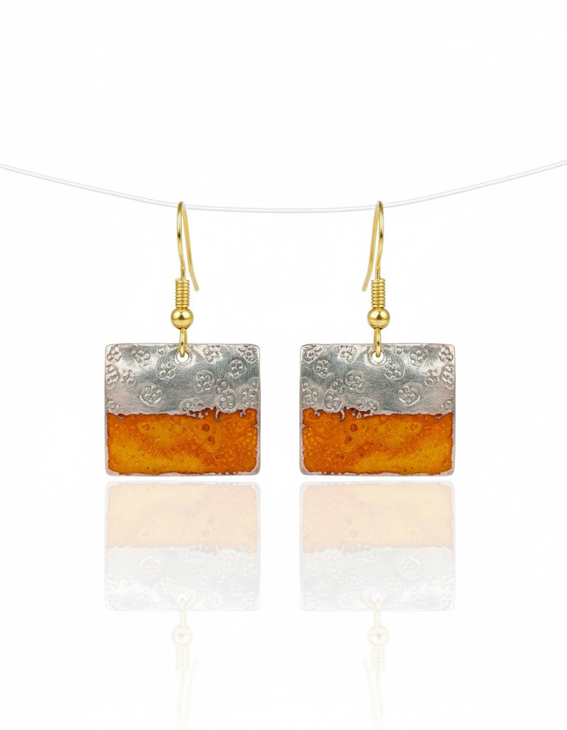 "Bernstein-Amulett" – Handgefertigte Emaille-Ohrringe mit Silber &amp; Amber-Glanz