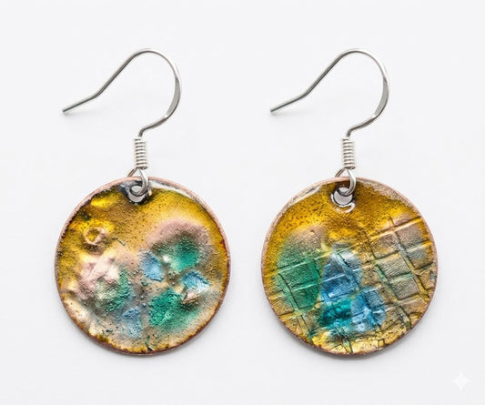 Enamel art in industrial boho style: "Fake patina" forever