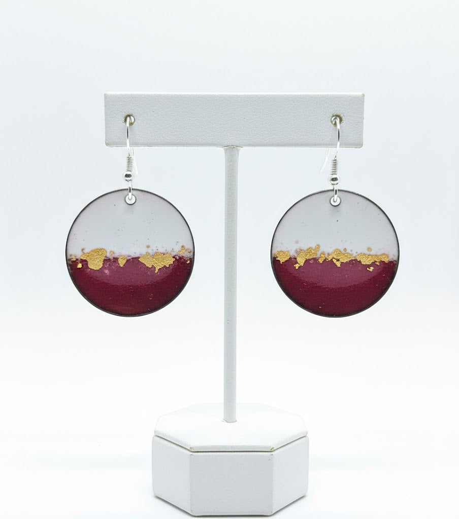 Emaille-Ohrringe "Blattgold-Träume" mit echtem Blattgold – Unikate von Emilia's Emaille