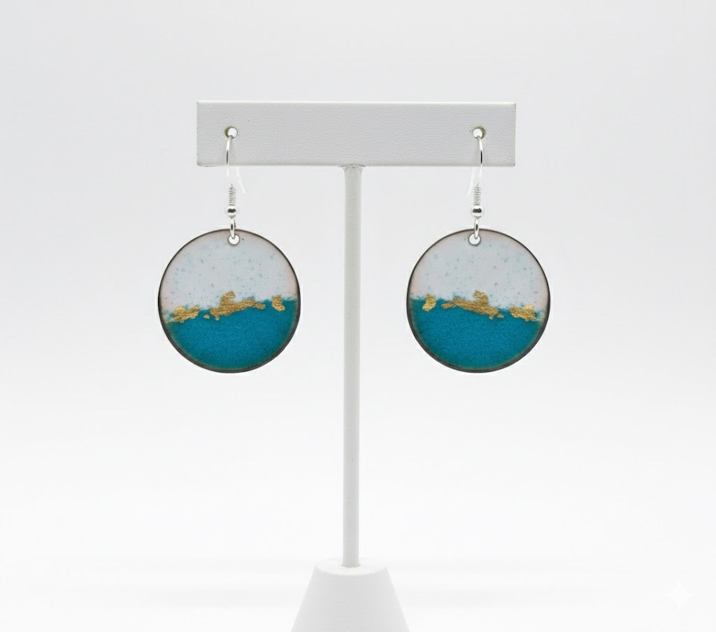 Emaille-Ohrringe "Blattgold-Träume" mit echtem Blattgold – Unikate von Emilia's Emaille