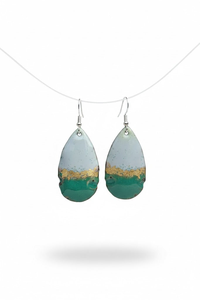 "Alpenrausch" Kollektion – Handgefertigte Emaille-Ohrringe: Die Poesie der Berge
