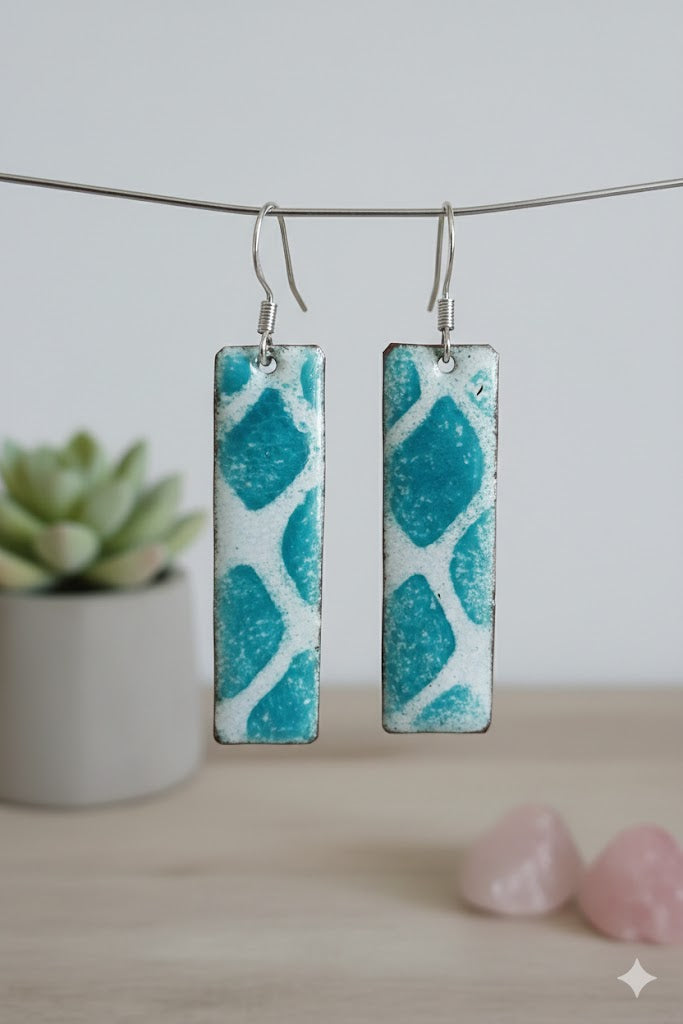 Emaille-Ohrringe "Aqua Labyrinth" – Einzigartige Unikate von Emilia's Emaille