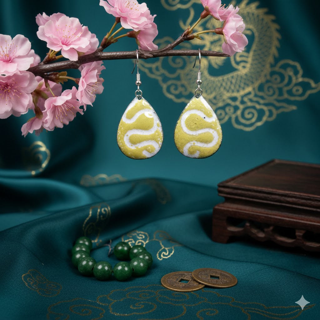Enamel earrings "Ukiyo-Dreams" from the Far Eastern Silk &amp; Fire collection