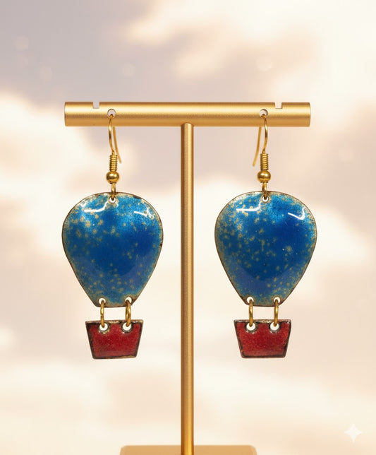 Emaille-Ohrringe "Himmelsstürmer" – Heißluftballon-Unikate von Emilia's Emaille