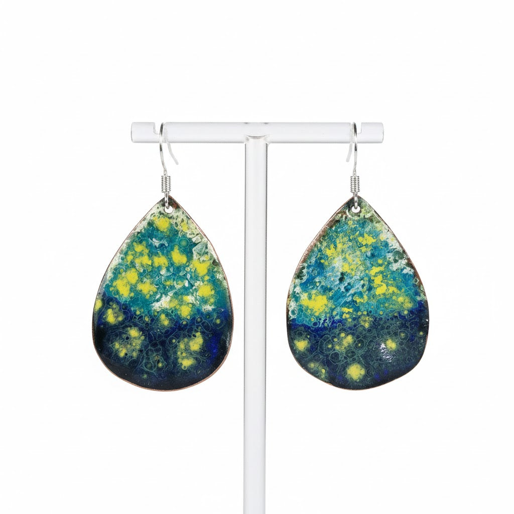 Emaille Ohrringe "Sternennacht" aus der Kollektion "Tragbare Kunst: Von Klimt bis Chagall"