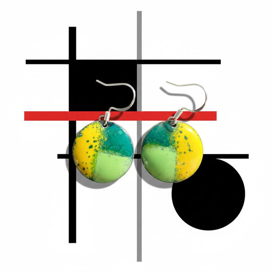 Emaille Ohrringe "Suprematische Form" aus der Kollektion "Geometrie des Feuers – Die Macht der Abstraktion"